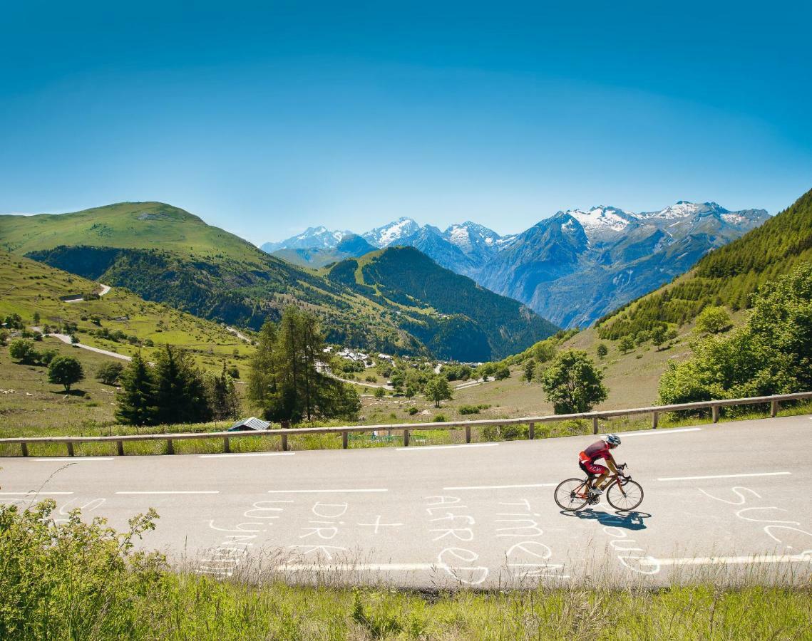 Chalet Amandine Alpe d'Huez Exterior foto